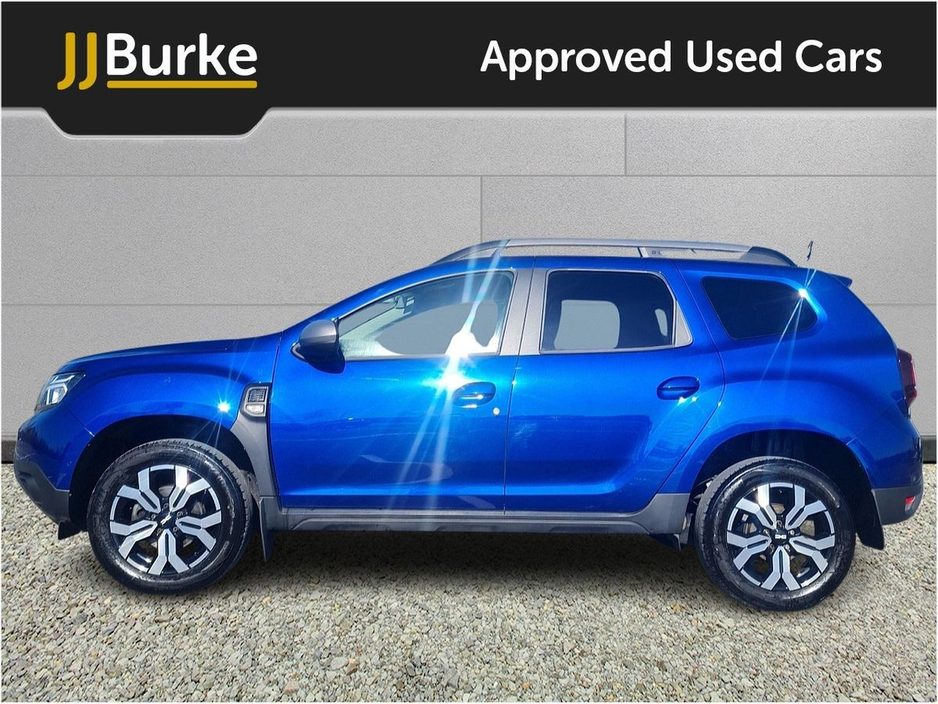 2023 Dacia Duster - image 3