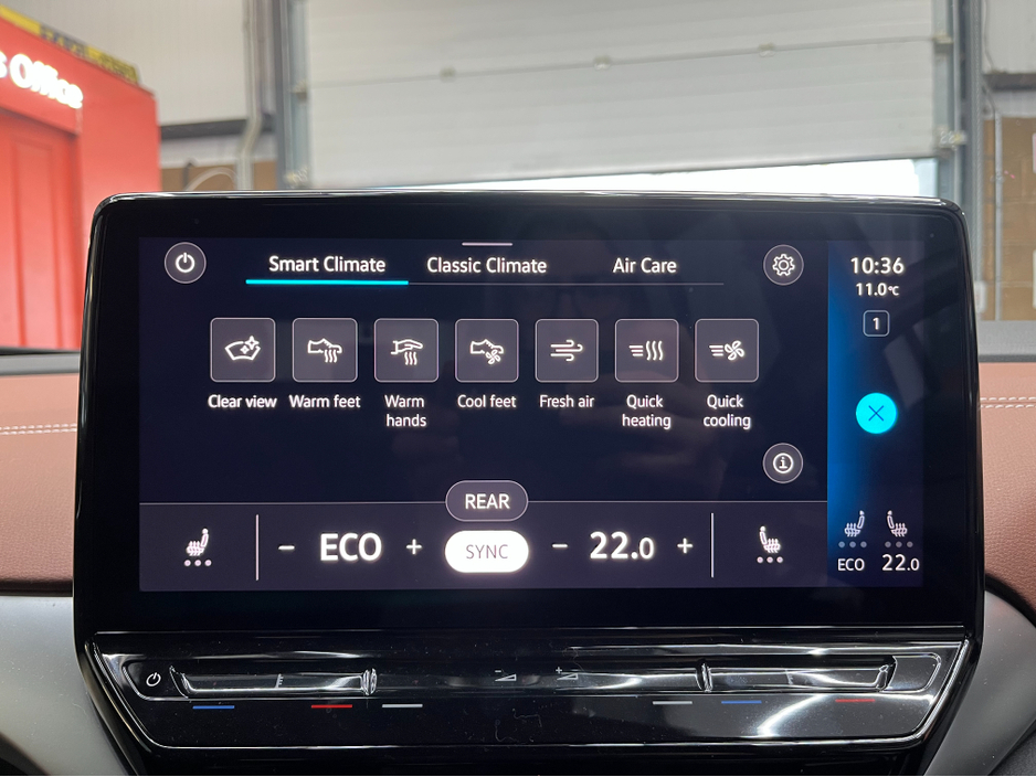 2022 Volkswagen ID.4 €26950 2022 VOLKSWAGEN ID.4 PRO LAUNCH EDITION AUTOMATIC / CRUISE CONTROL / 360° CAMERA / ELECTRIC MEMORY & HEATED SEATS / APPLE CARPLAY / AMBIENT LIGHTS / PANORAMIC SUNROOF €26,950