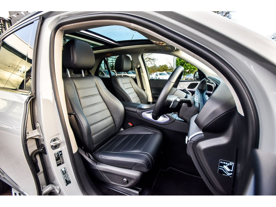 2024 Mercedes-Benz GLE Class 350de AMG 4Matic Pan Roof €98,850