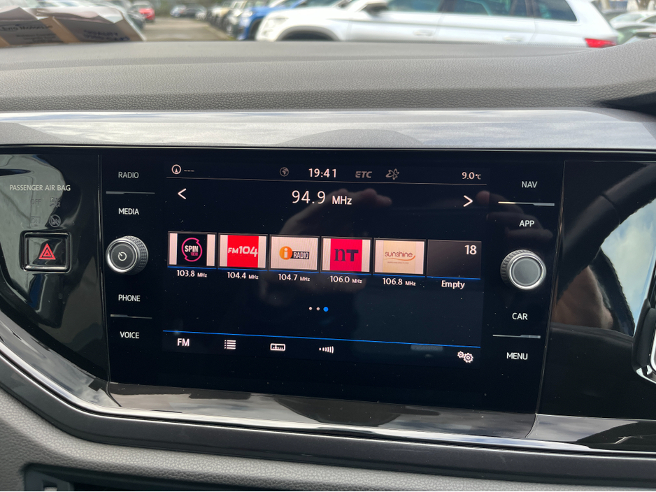 2020 Volkswagen Polo - image 19