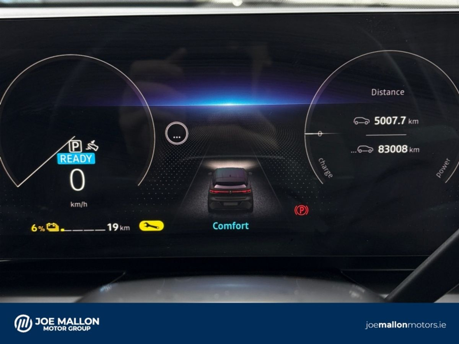 2023 Renault Megane E-Tech - image 16