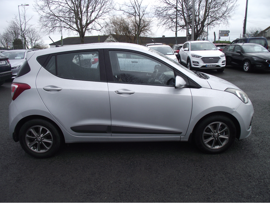 2015 Hyundai i10 1.0 DELUXE AUTO 5DR