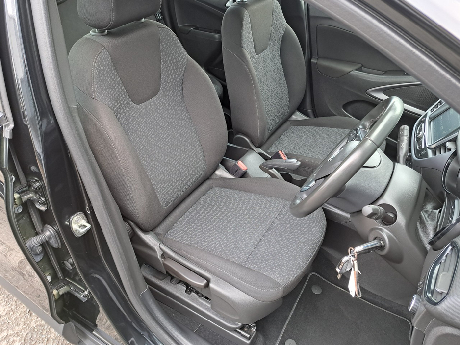 2024 Opel Crossland - image 14