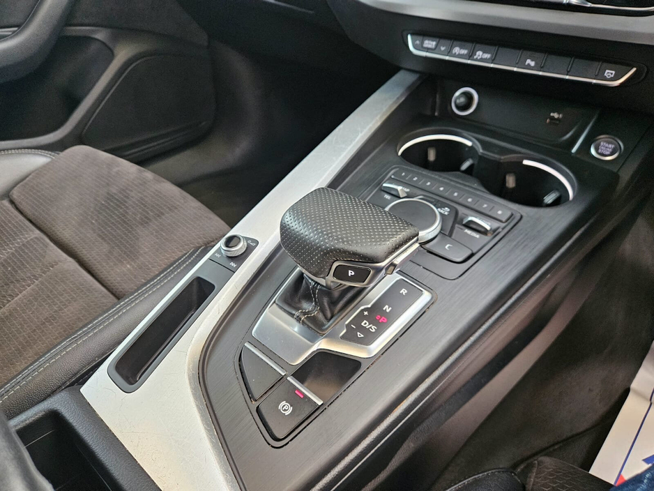 2018 Audi A5 - image 12