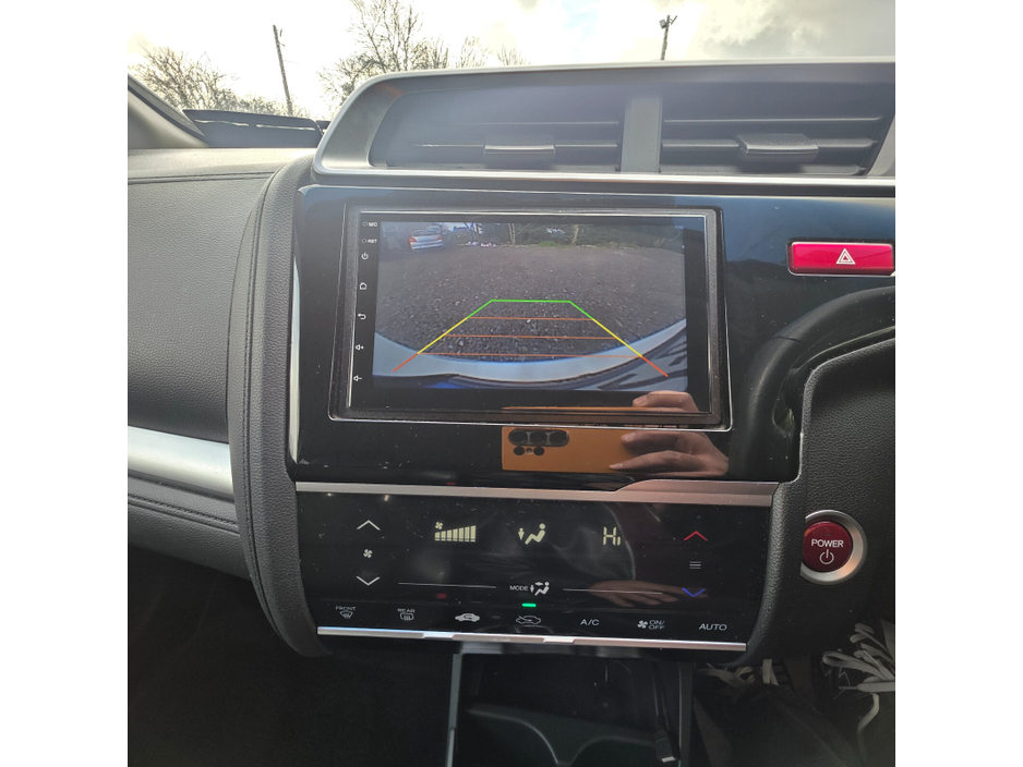 2014 Honda Fit - image 21