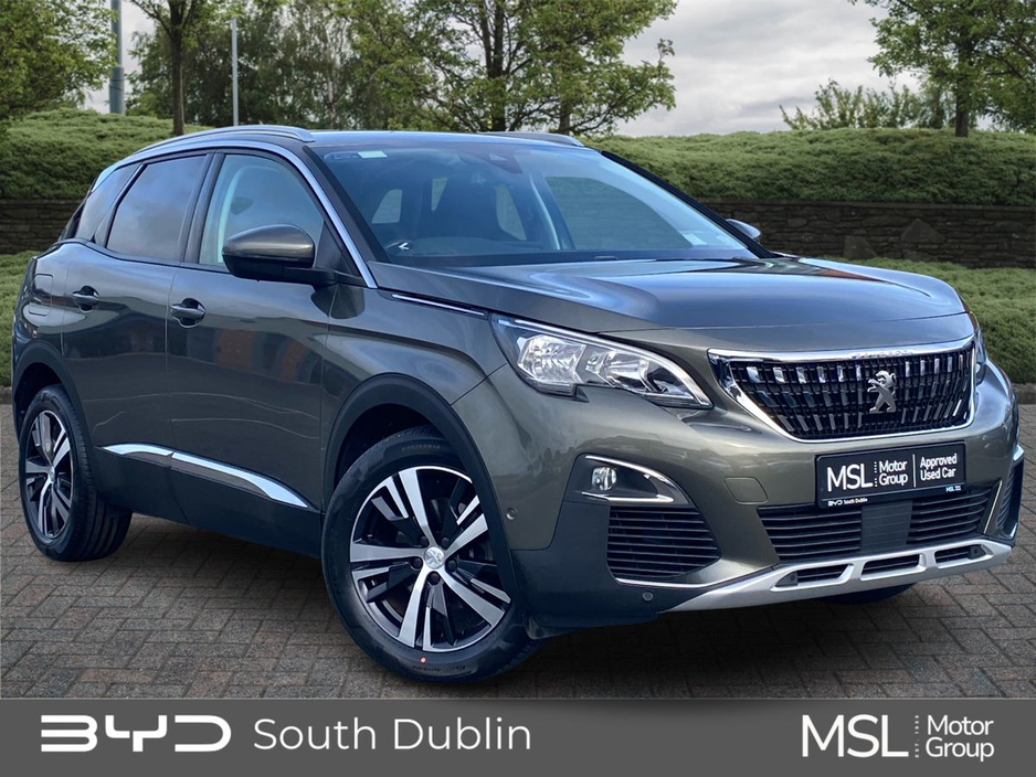 2019 Peugeot 3008 - image 2