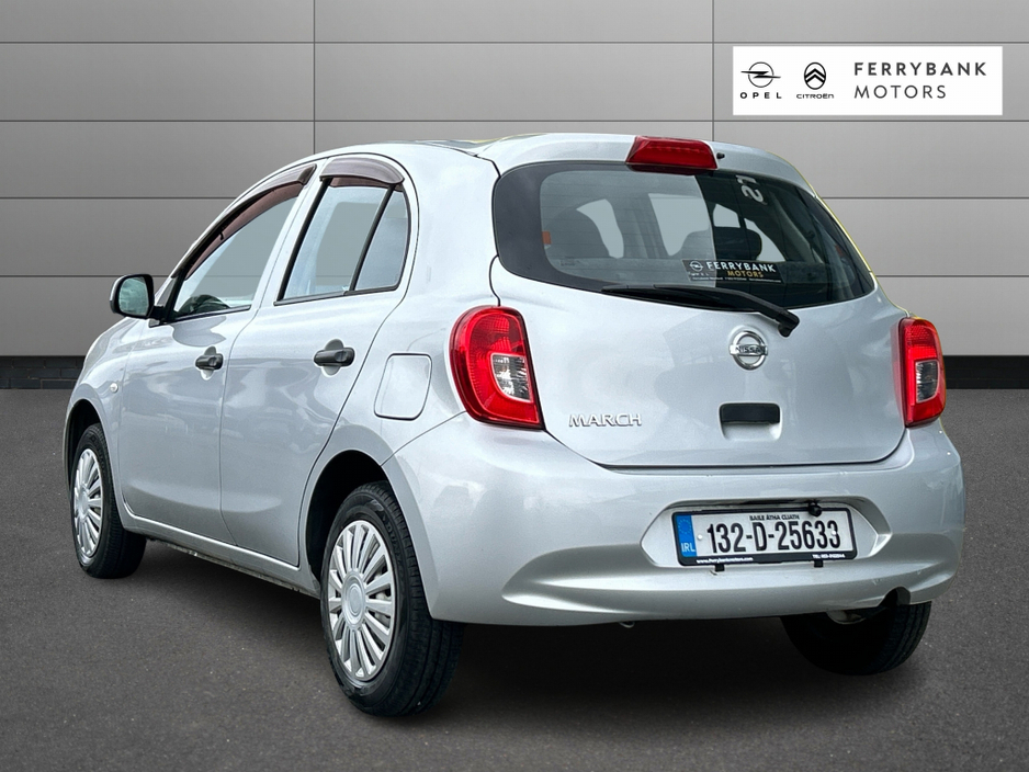 2013 Nissan Micra - image 3