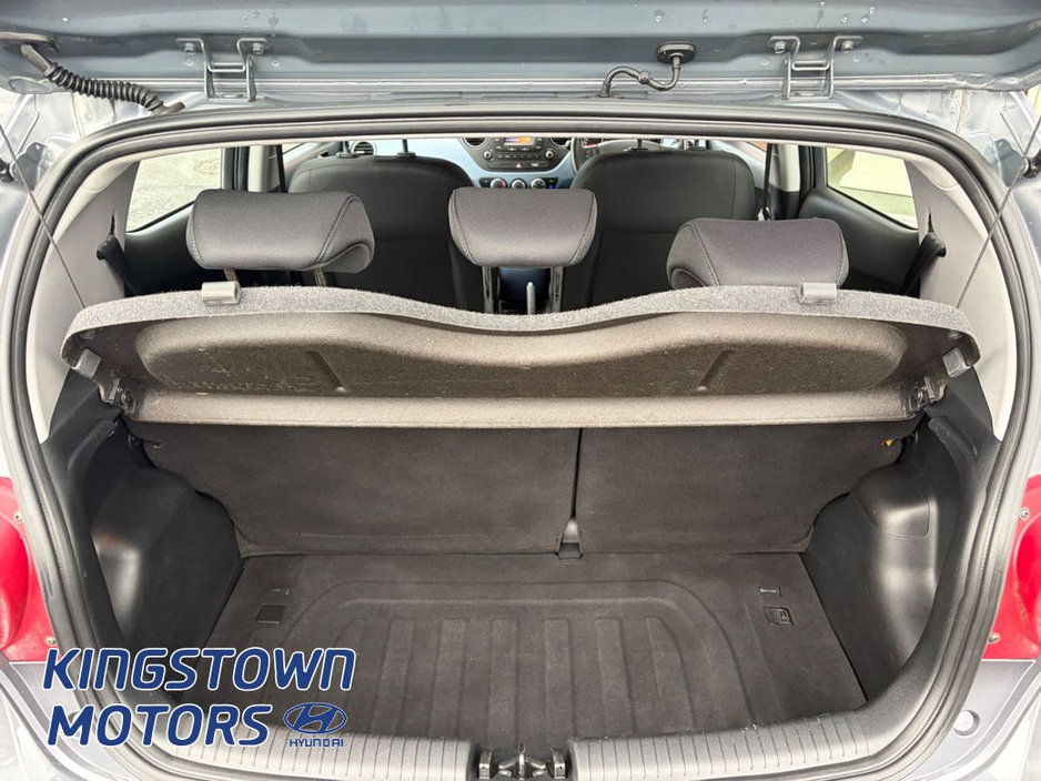 2016 Hyundai i10 - image 18