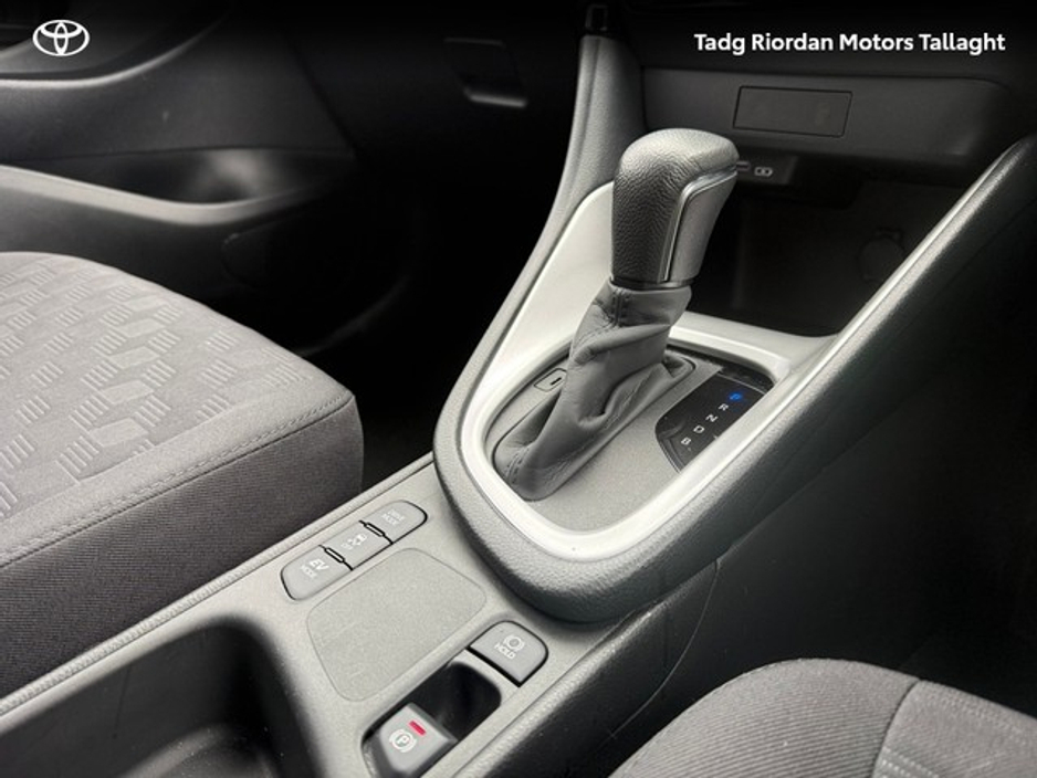 2024 Toyota Yaris Yaris Hybrid 115 Luna €25,950