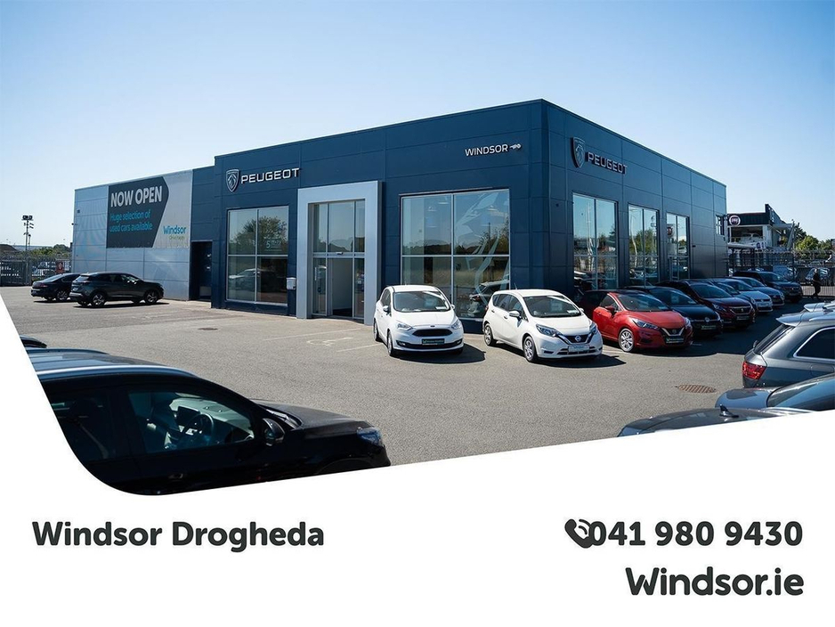 2022 Nissan Qashqai - image 3