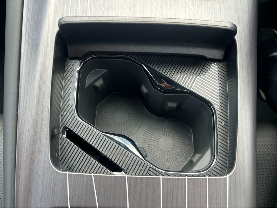 2026 Geely Starray - image 25