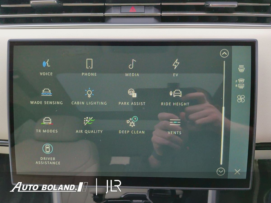 2026 Land Rover Range Rover - image 10