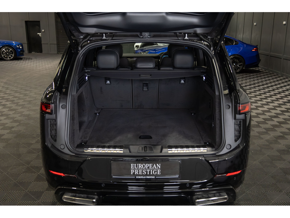 2026 Land Rover Range Rover Sport - image 13