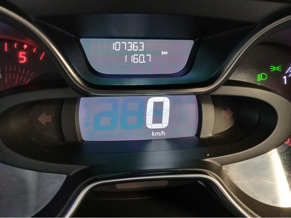 2018 Renault Captur - image 4