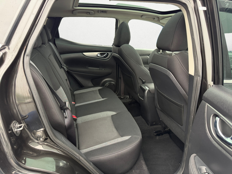2018 Nissan Qashqai - image 7