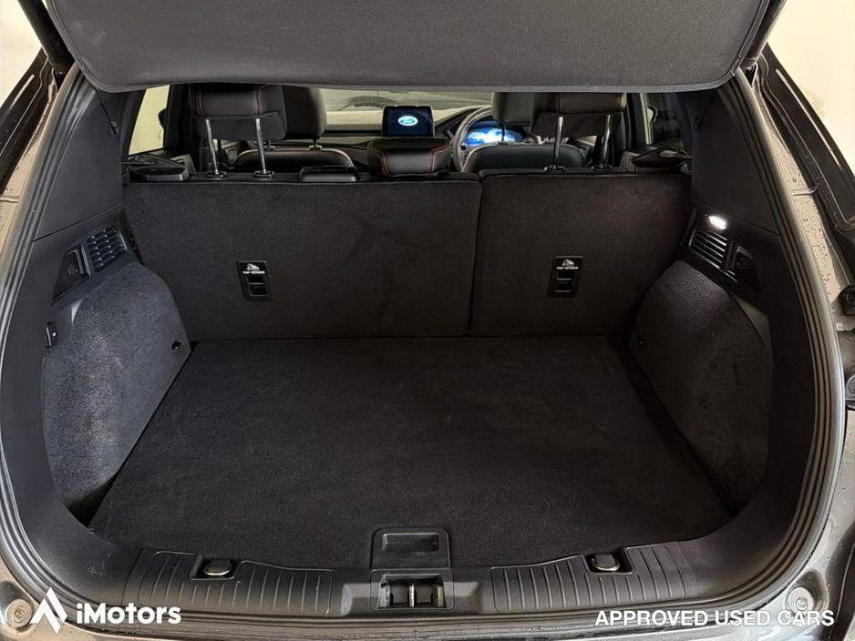 2022 Ford Kuga ST-LINE PHEV €26,900