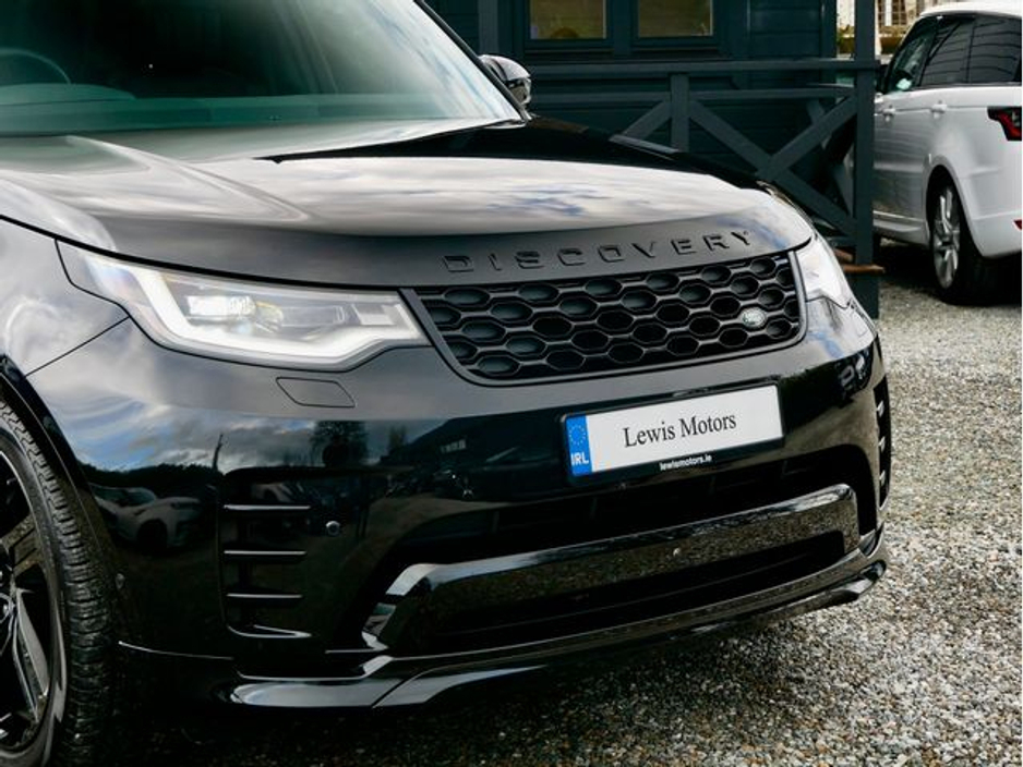 2025 Land Rover Discovery - image 8