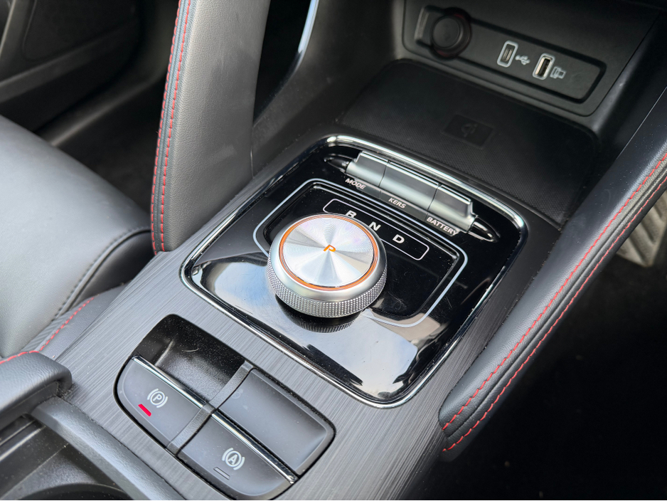 2023 MG ZS TROPHY EV LONG RANGE 73KWH//LOW MILEAGE//SUNROOF FULL LEATHER//SIMI AND AA DEALER €21,950