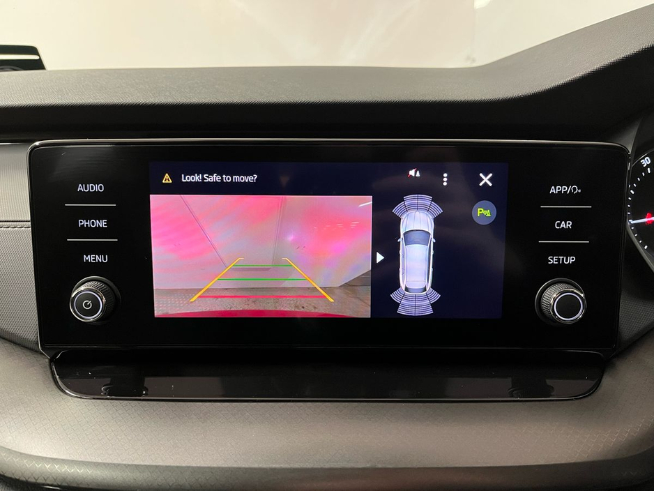 2023 Skoda Octavia Ambition Combi 1.0TSI 110BHP - Reversing Camera - Climate Control - Cruise Control - Auto Lights/Wipers - Apple CarPlay/Android Auto €25,950