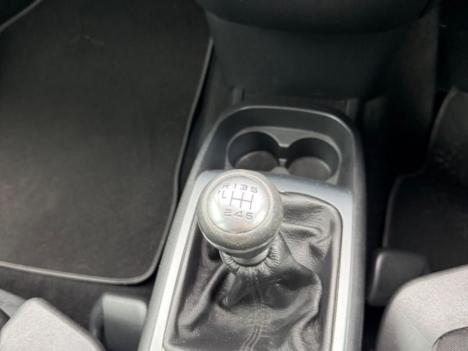 2014 Citroen C4 - image 10