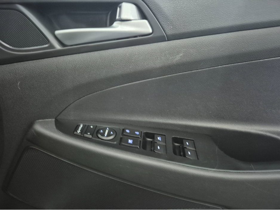 2018 Hyundai Tucson - image 15