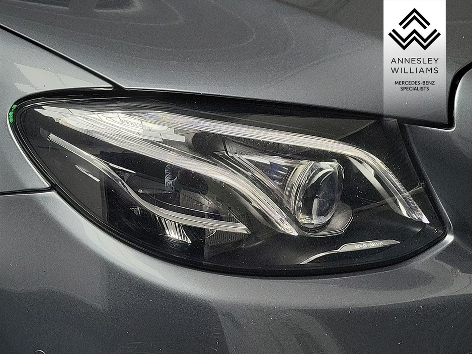 2019 Mercedes-Benz E Class - image 4