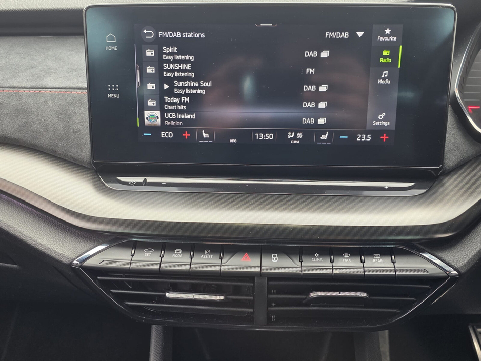 2021 Skoda Octavia - image 10