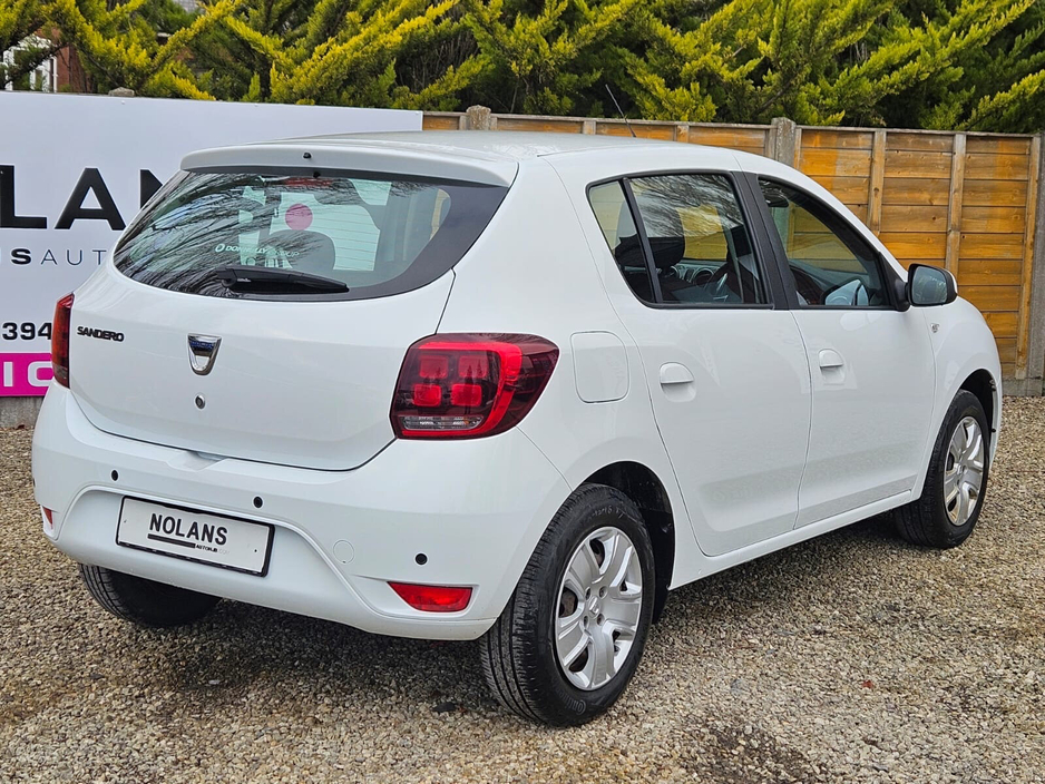 2020 Dacia Sandero - image 18