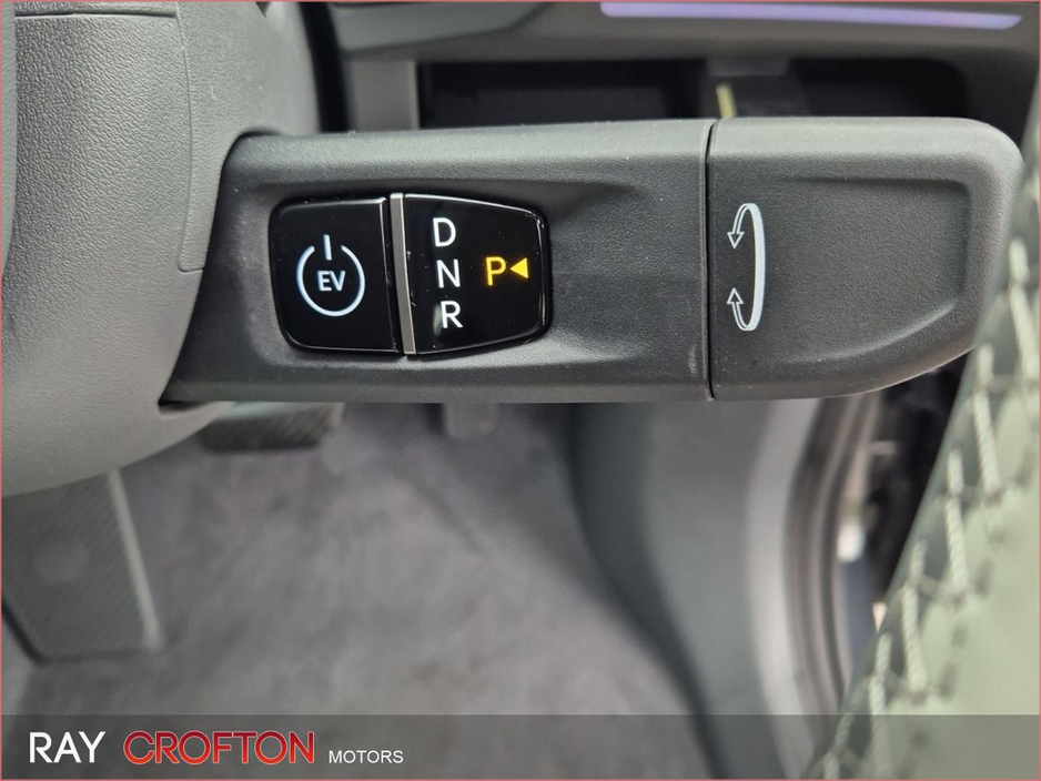 2026 Kia EV3 - image 9