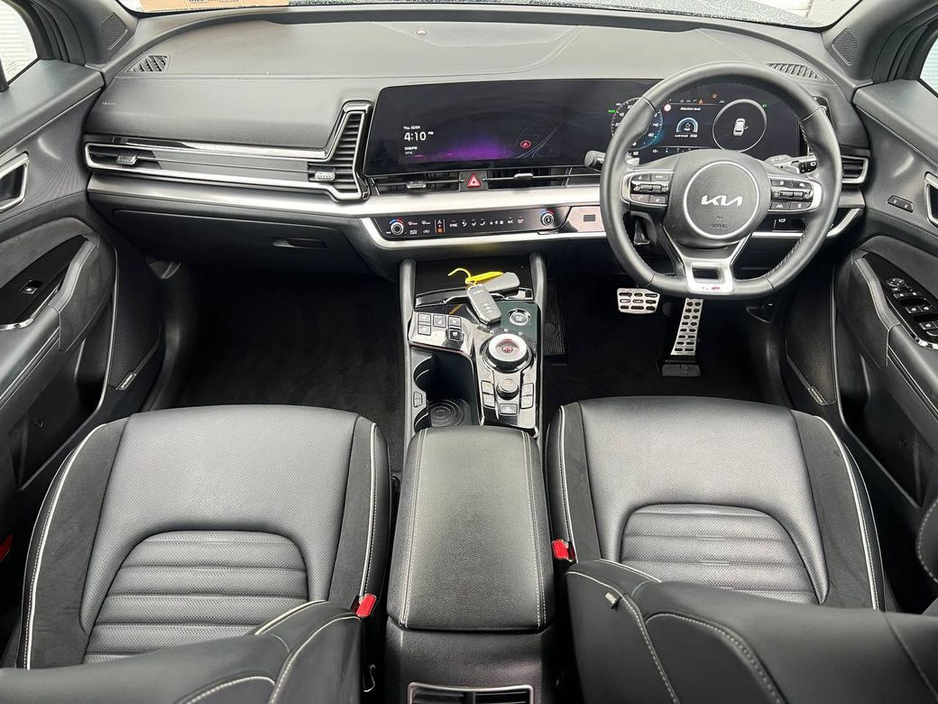 2023 Kia Sportage - image 11