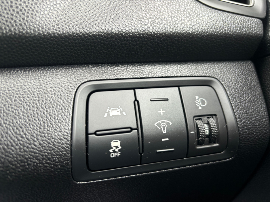 2018 Hyundai i20 - image 11