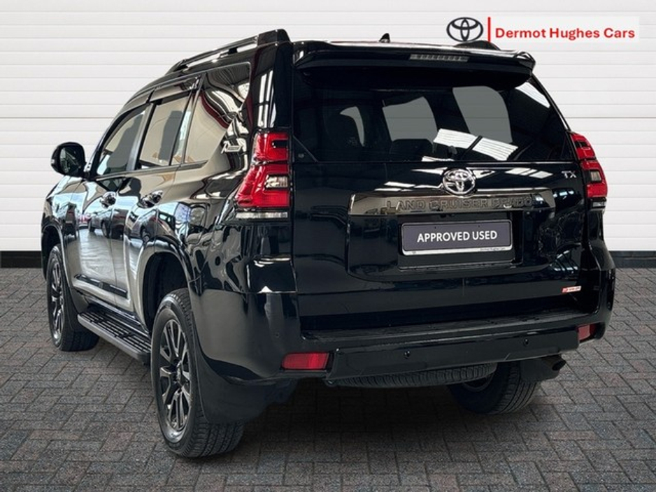 2021 Toyota Landcruiser - image 2