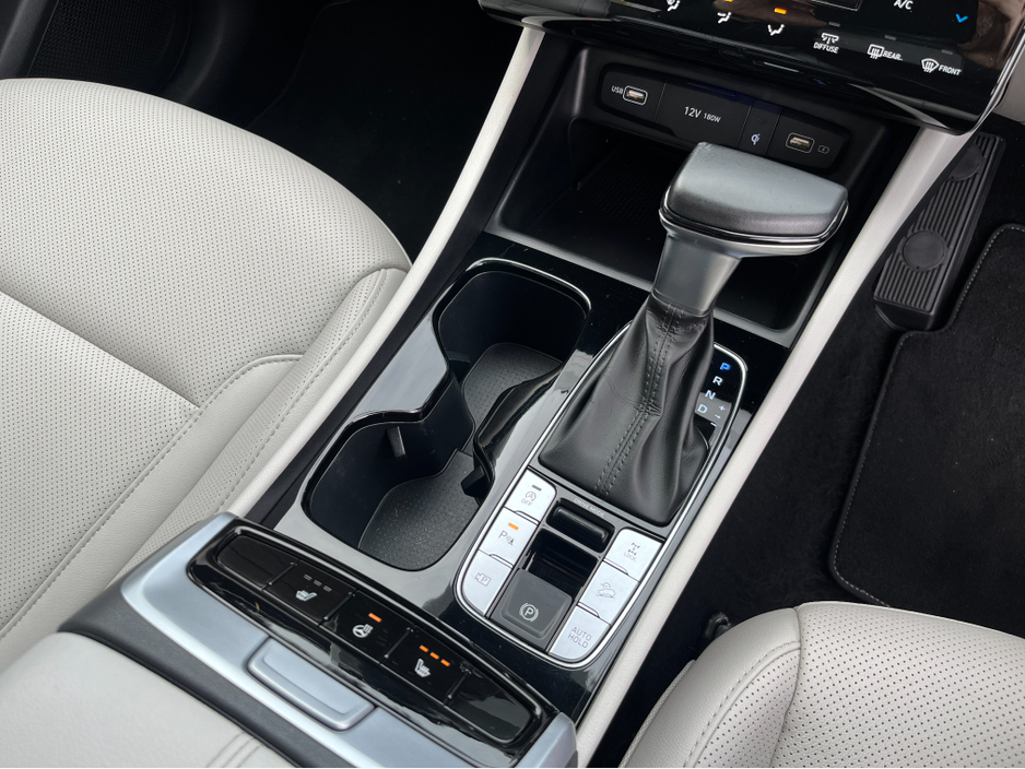 2022 Hyundai Tucson - image 16