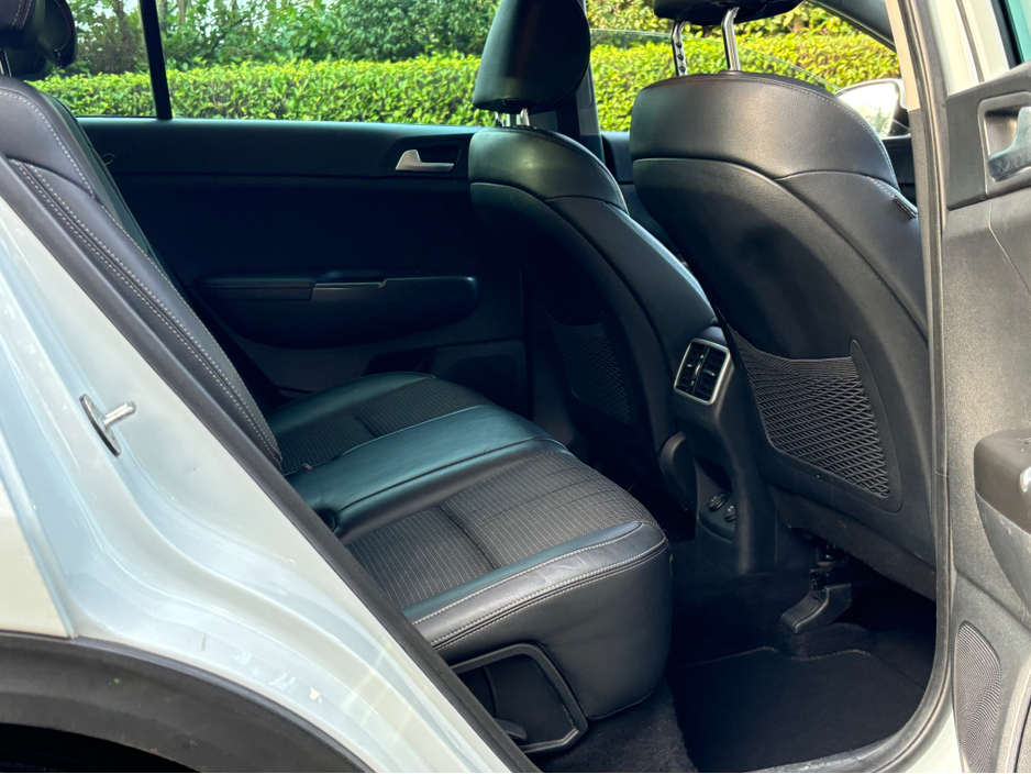 2016 Kia Sportage 1.7 EX 5DR *REVERSE CAMERA*SAT NAV*AA APPROVED*NEW NCT 01/27* €13,900