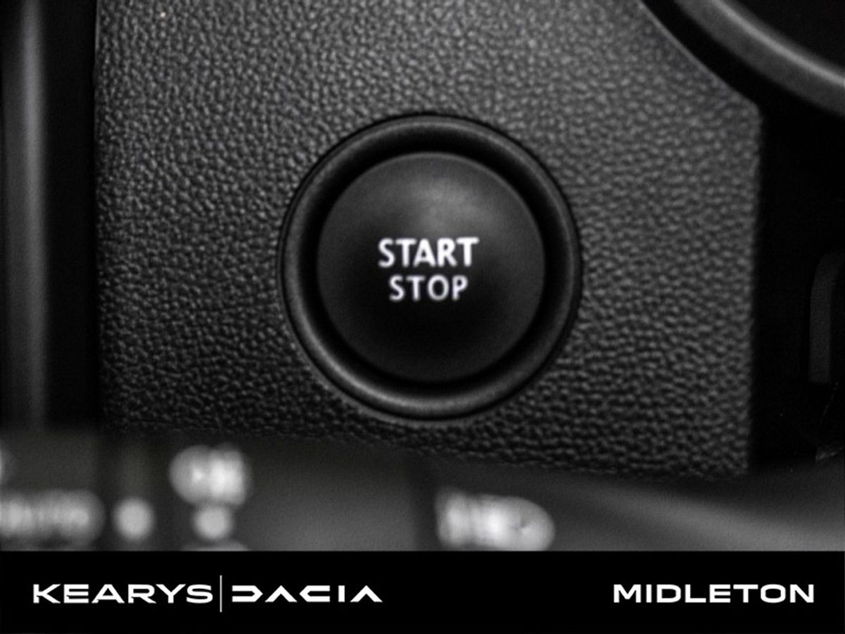 2024 Dacia Duster - image 18