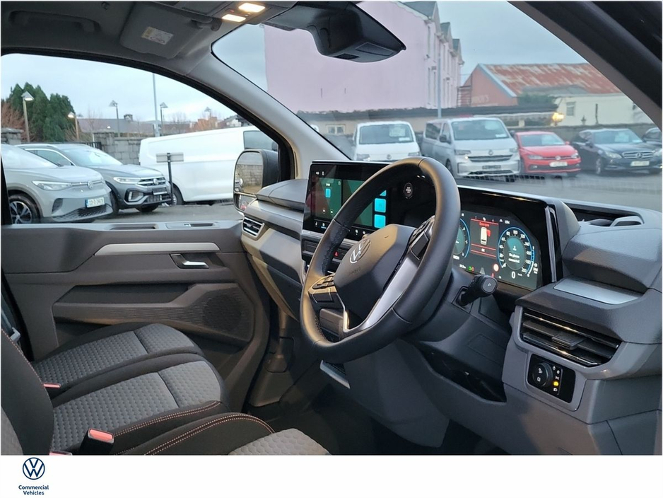 2026 Volkswagen Transporter - image 2