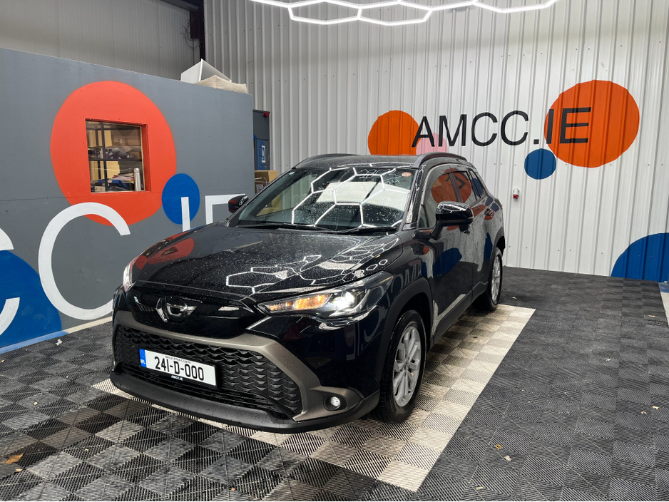 2024 Toyota Corolla Cross - image 5