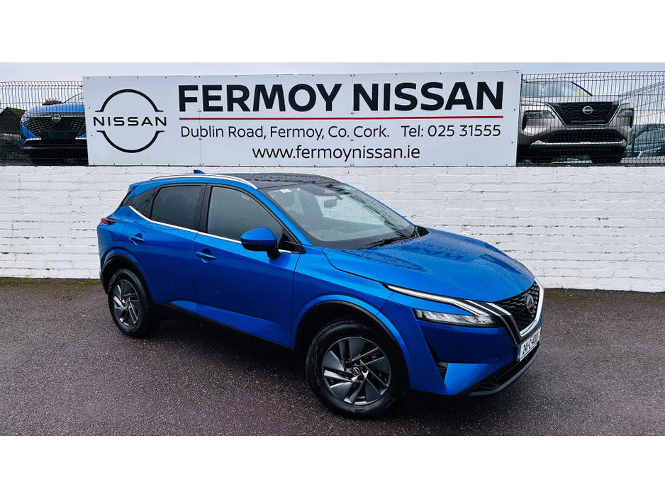 2024 Nissan Qashqai LOW MILEAGE + GLASS ROOF + REAR COLOUR CAMERA + PARK SENSORS €30,995