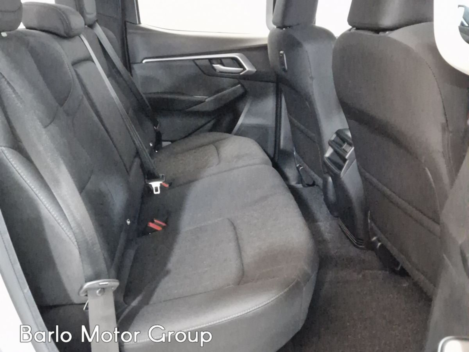 2026 Isuzu D-MAX - image 12