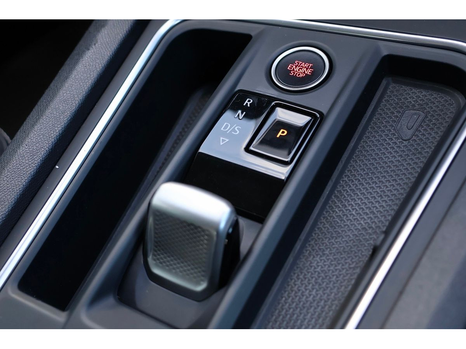 2021 SEAT Leon - image 12