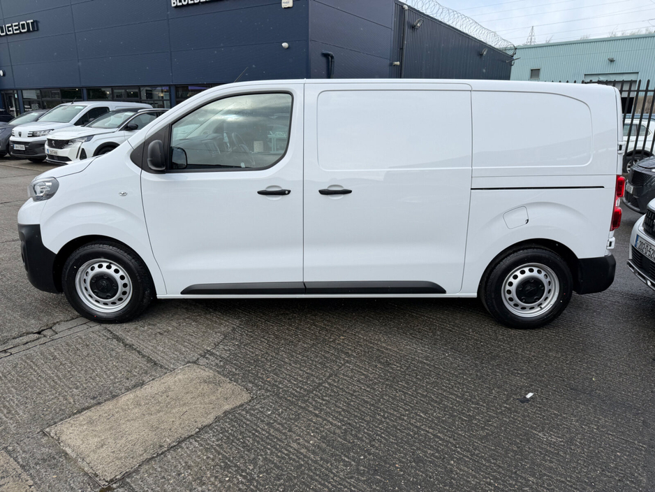 2024 Peugeot Expert - image 10