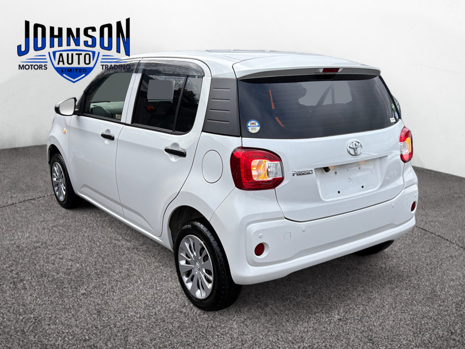 2020 Toyota Passo - image 3