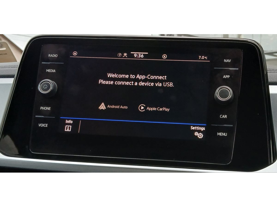 2024 Volkswagen T-Roc LIFE 2.0 TDI 116HP *APP CONNECT, ADAPTIVCE CRUISE CONTRO, BLUETOOTH* €31,495