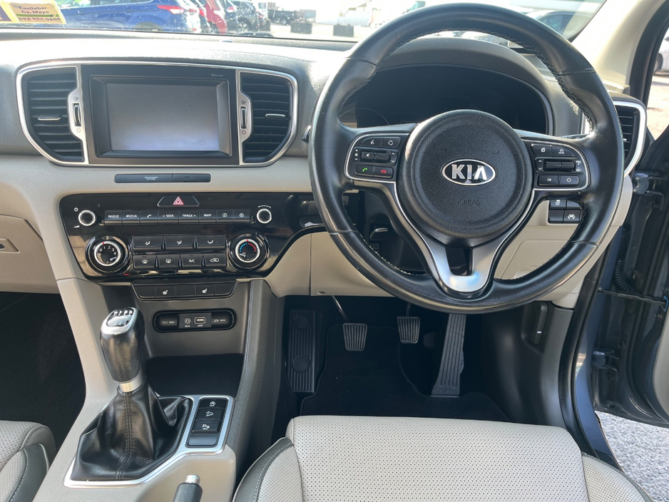 2017 Kia Sportage - image 18