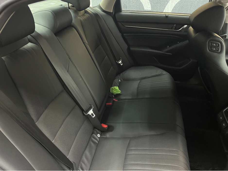 2023 Honda Accord - image 15