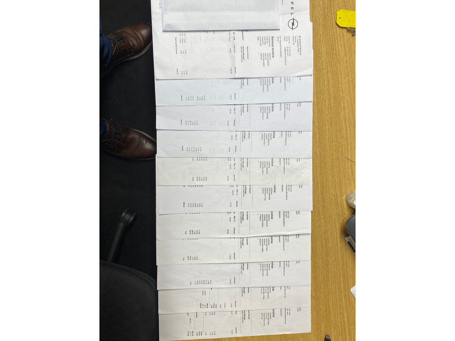 2016 Mitsubishi Outlander 2.3 DSL  4WD 6 SPEED 7 SEATER  TINY  KMS  FULL  SERVICE HISTORY €15,950