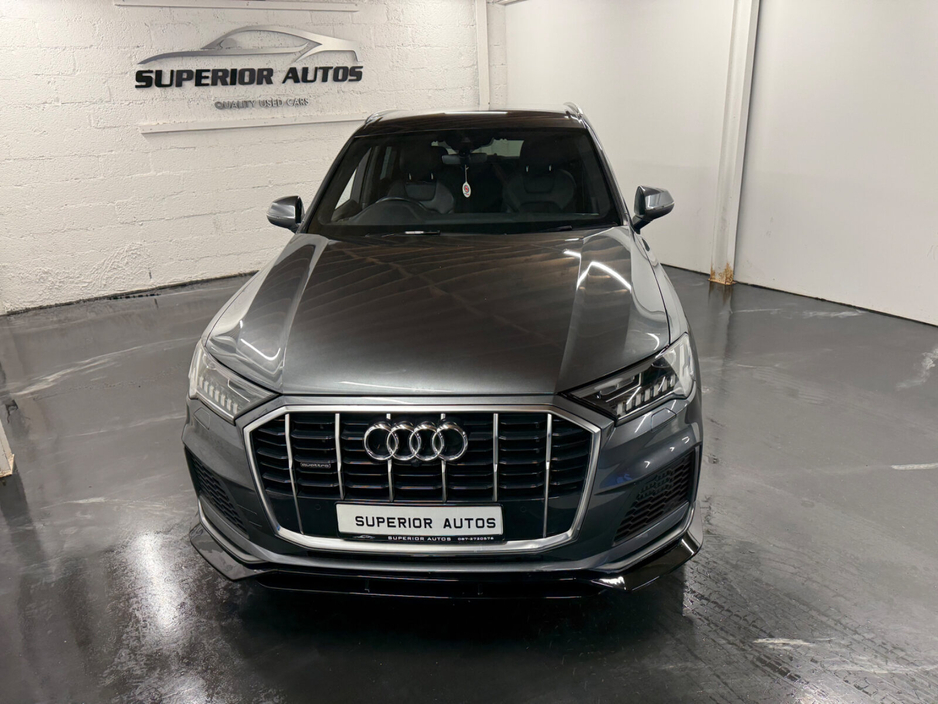 2021 Audi Q7 55 TFSI e S Line €54,995