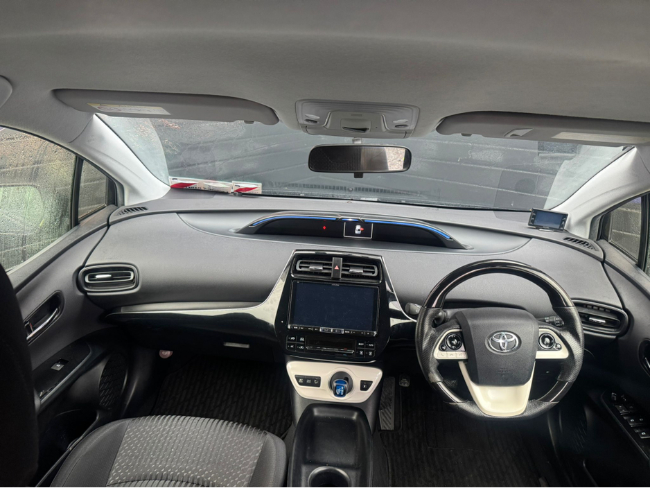 2017 Toyota Prius 1.8 HYBRID 5DR €12,995