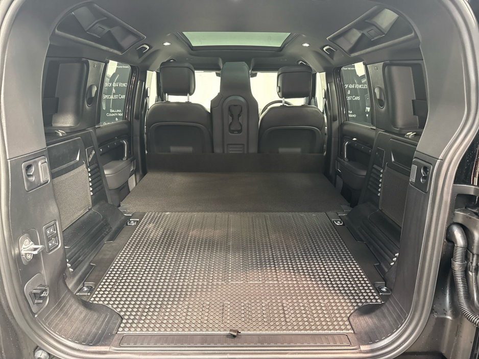 2026 Land Rover Defender - image 34