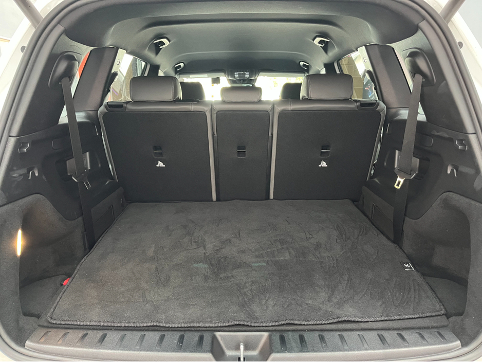 2023 Mercedes-Benz EQB - image 7